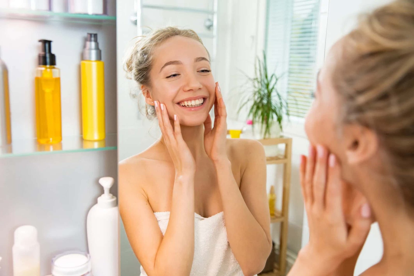  9 Things You Should Be Doing in Your Morning Skincare Routine For Glowing Skin