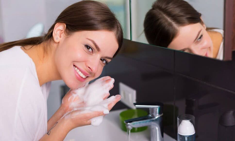 10 Skin Solutions: Evaluating Face Wash vs. Soap for Face Care
